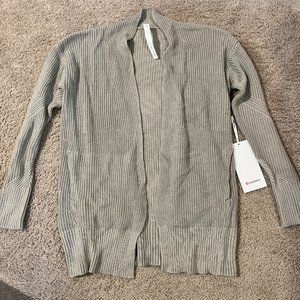 Lululemon Cashlu Sweater Wrap